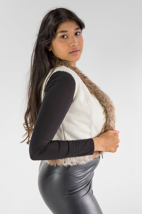 Cream Faux Shearling Sleeveles Jacket