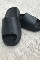 Black Rubber Ribbed Sole Sliders