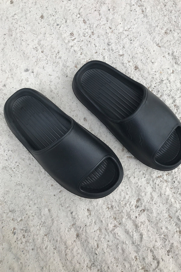 Black Rubber Ribbed Sole Sliders