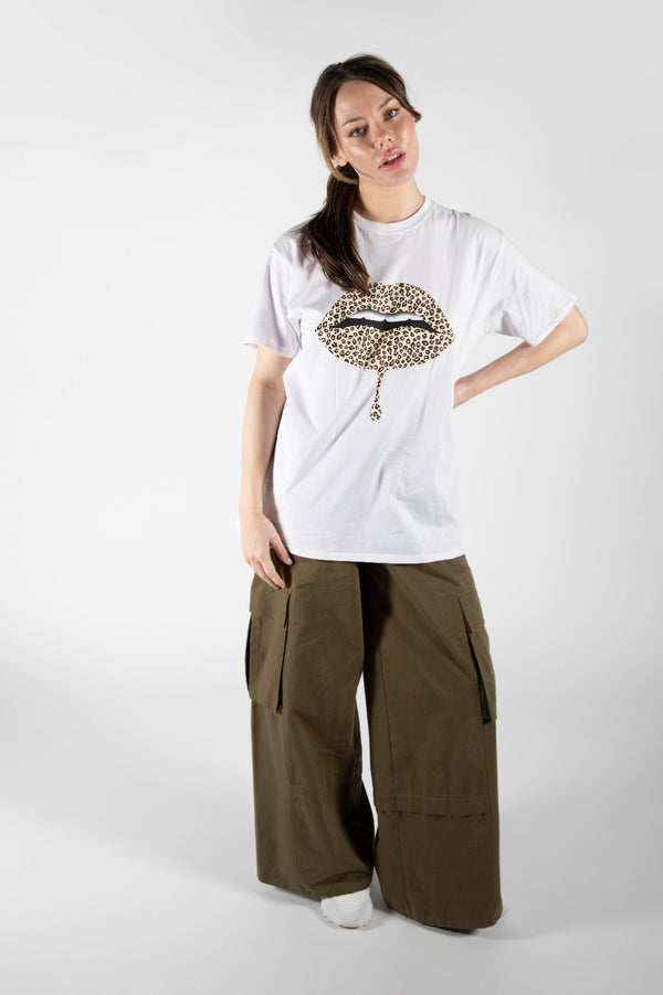 White Leopard Lip Graphic Printed Oversized T-Shirt