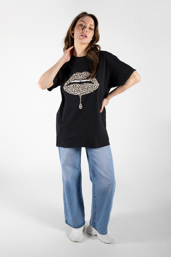 Black Leopard Lip Graphic Printed Oversized T-Shirt