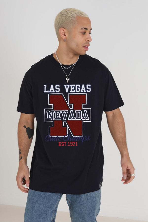 Mens Navy Oversized Round Neck Las Vegas Nevada T-shirt