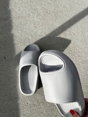 Grey Rubber Ribbed Sole Sliders