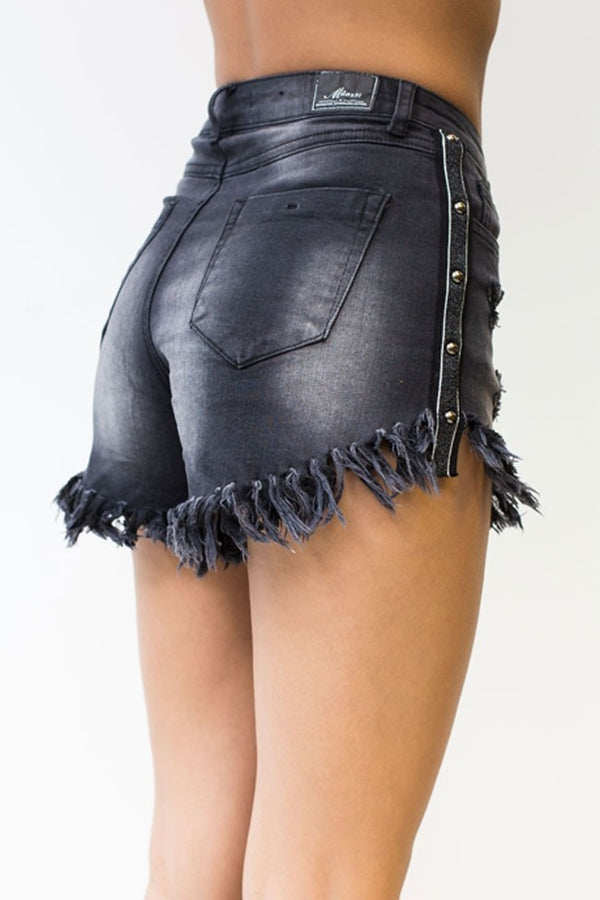 frayed hem studded denim shorts 