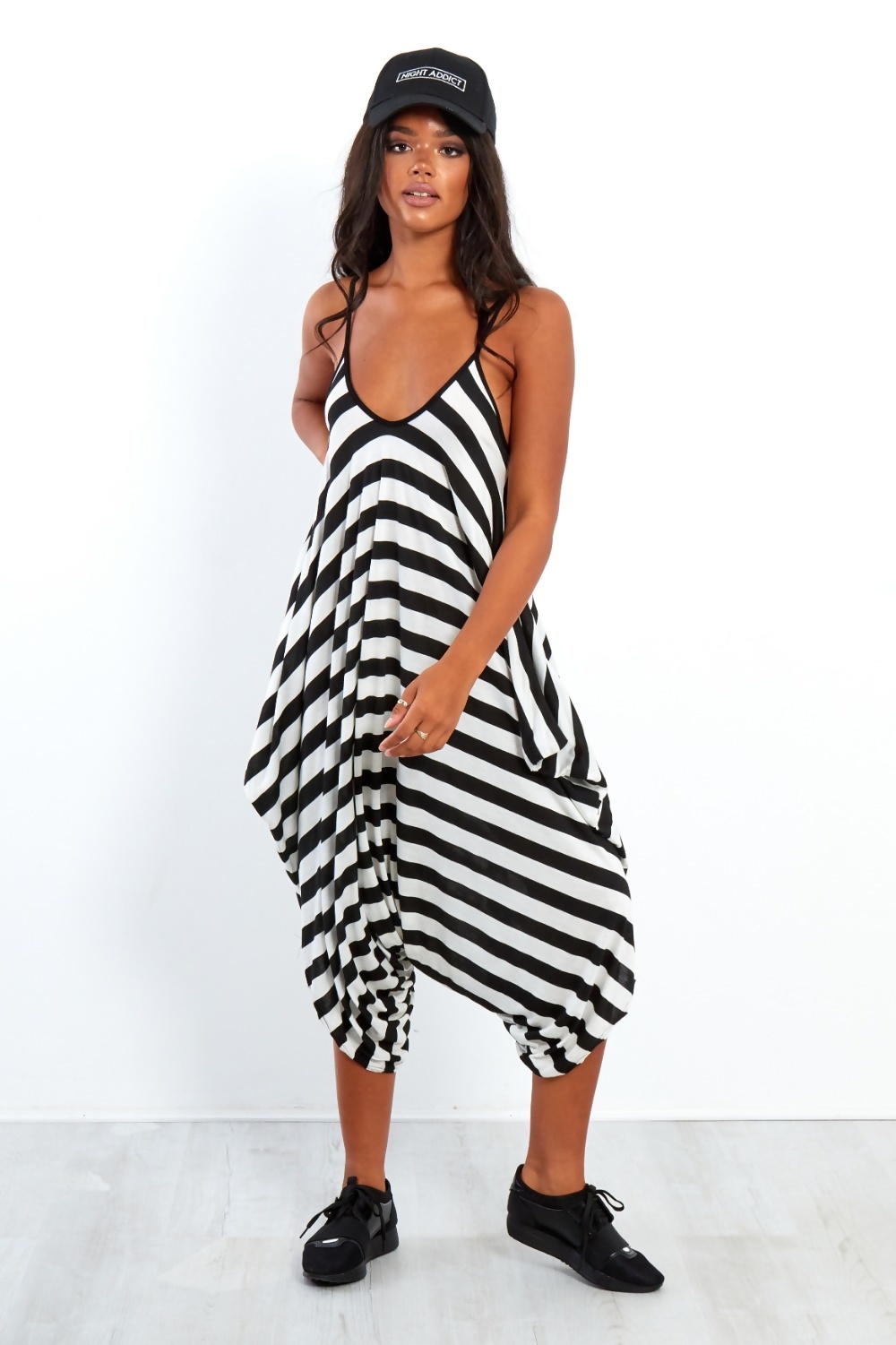 STRIPEROMPER--3-.jpg STRIPEROMPER--3-.jpg